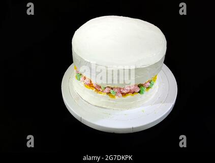 Torta Faultline decorata carta da zucchero e pony rosa. Idee per torta di nozze, torta di compleanno Foto Stock