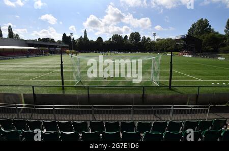 Una vista generale del Park Hall Stadium a Oswestry, Shropshire. Data immagine: Martedì 13 luglio 2021. Foto Stock