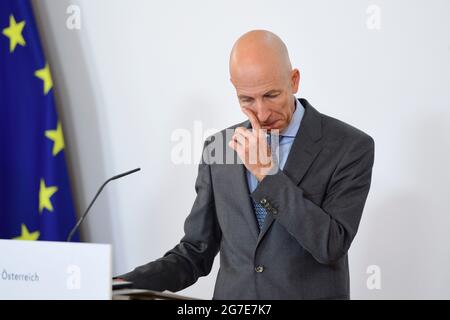 Vienna, Austria. 13th luglio, 2021. Conferenza stampa dopo l'inizio del Consiglio per i nuovi Mondi di lavoro con il Ministro del lavoro Martin Kocher (ÖVP). Foto Stock