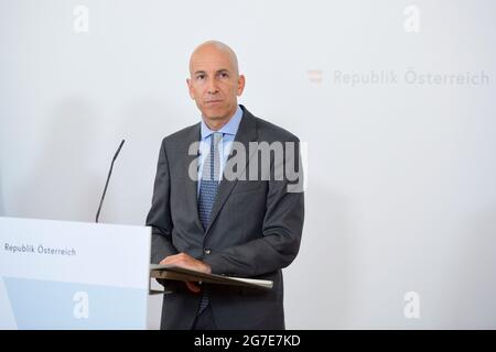 Vienna, Austria. 13th luglio, 2021. Conferenza stampa dopo l'inizio del Consiglio per i nuovi Mondi di lavoro con il Ministro del lavoro Martin Kocher (ÖVP). Foto Stock