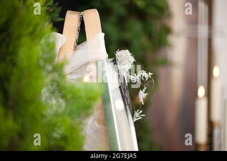 La religione, la morte e il dolor - funerari e cimiteriali; urn funerale Foto Stock