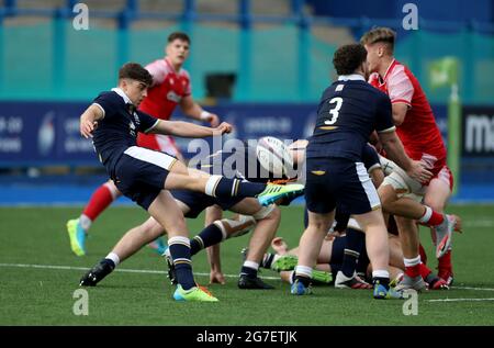 Murray Redpath in azione in Scozia durante la partita Under 20s Guinness Six Nations al Cardiff Arms Park, Cardiff. Data immagine: Martedì 13 luglio 2021. Foto Stock