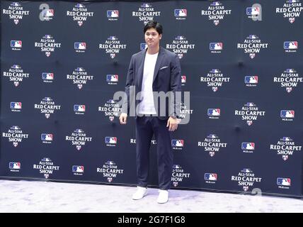 Denver, Stati Uniti. 13 luglio 2021. Los Angeles Angels Shohei Ohtani si pone durante il MLB All-Star Red Carpet Show al Coors Field di Denver, Colorado, martedì 13 luglio 2021. Foto di Bob strong/UPI Credit: UPI/Alamy Live News Foto Stock
