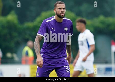 DRIEL, PAESI BASSI - LUGLIO 13: Luc Castaignos dell'OFI Crete FC durante l'incontro pre-stagionale tra Vitesse e OFI Kreta al RKSV Driel Stadion il 13 luglio 2021 a Driel, Paesi Bassi (Foto di René Nijhuis/Orange Pictures) Foto Stock