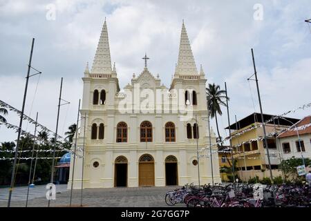 Basilica Cattedrale di Santa Cruz, Fort, Kochi, Kochi, Kerala, India Foto Stock