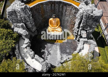 wat lak si rat samoson a Samut Sakhon, Thailandia Foto Stock