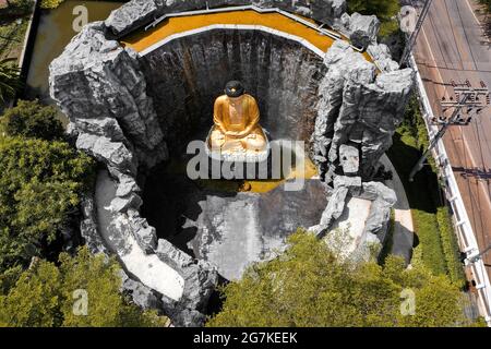 wat lak si rat samoson a Samut Sakhon, Thailandia Foto Stock