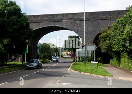 Ex viadotto della Great Central Railway, A426 Leicester Road, Rugby, Warwickshire, Inghilterra, REGNO UNITO Foto Stock