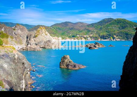 Levanto, città sulla costa del mare ligure nel Parco Nazionale delle cinque Terre Foto Stock