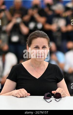 Ildiko Enyedi partecipa alla storia di mia moglie Photocall come parte del 74a Festival Internazionale del Cinema di Cannes, in Francia, il 15 luglio 2021. Foto di Aurore Marechal/ABACAPRESS.COM Foto Stock