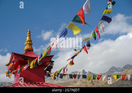 Vista sul monastero di Nako nel villaggio di Nako a Himachal Pradesh, India. Foto Stock