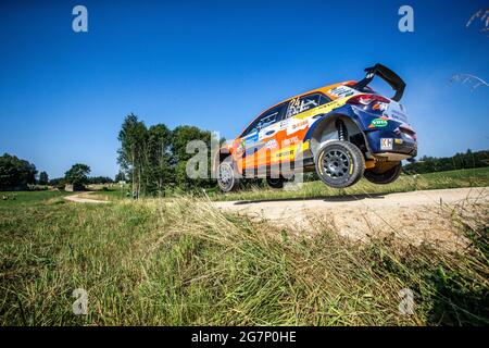 24 Huttunen Jari (fin), Lukka Mikko (fin), Hyundai Motorsport N, Hyundai NG i20, azione durante il Rally Estonia, 7° round del Campionato FIA WRC 2021 dal 15 al 18 luglio a Tartu, Contea di Tartu in Estonia - Foto Nikos Katikis / DPPI Foto Stock