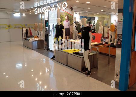 Negozio di abbigliamento Giordano, Metropolis Plaza, Sheung Shui, New Territories, Hong Kong 15 luglio 2021 Foto Stock