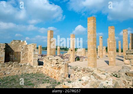 Resti della pesca del tonno, Tonnara, Vendicari Riserva Naturale, Provincia di Siracusa, Sicilia, Italia Foto Stock