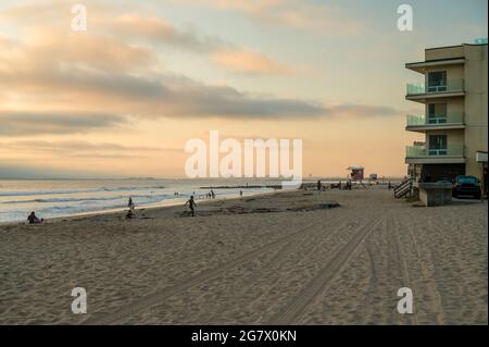 Lussuoso Beachfront Hotel and Resort a Imperial Beach, California con le persone che hanno divertimento Foto Stock