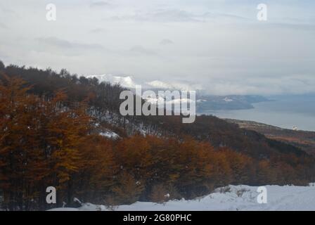 Ushuaia, vista panoramica dal ghiacciaio Martial. Tierra del fuoco, Argentina Foto Stock