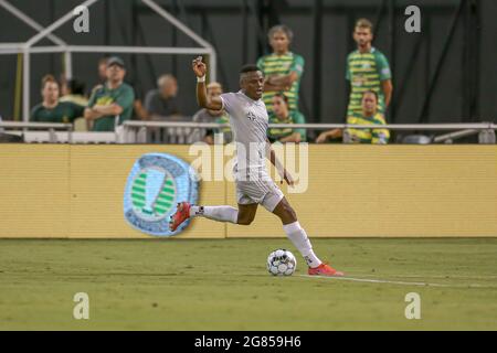 San Pietroburgo, FL USA; Hartford Athletic Forward Preston Tabortetaka (23) riceve il pass durante una partita di calcio USL contro i Tampa Bay Rowdies, Foto Stock