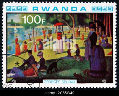 RUANDA - CIRCA 1980: Un francobollo stampato in Ruanda mostra UNA Domenica pomeriggio sull'isola di la Grande Jatte, Pittura di Georges Seraut, circa 1980 Foto Stock