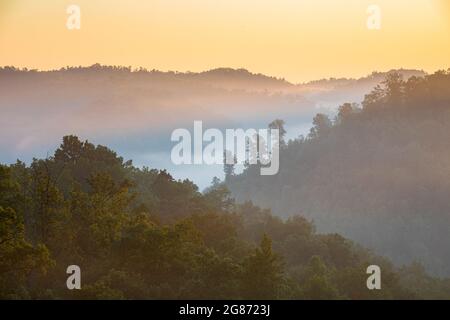 Alba in Appalachia centrale. Foto Stock