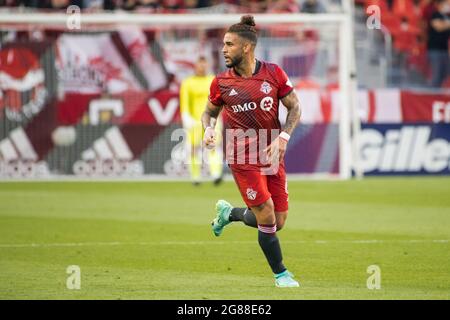 Toronto, Canada. 17 luglio 2021. Dom Dwyer (6) in azione durante il gioco MLS tra Toronto FC e Orlando City SC al BMO Field. (Punteggio finale; Toronto FC 1-1 Orlando City SC). Credit: SOPA Images Limited/Alamy Live News Foto Stock