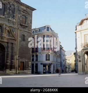 PLAZA MAYOR-ESQUINA DE AYUNTAMIENTO E IGLESIA. Posizione: ESTERNO. Oviedo. ASTURIE. SPAGNA. Foto Stock