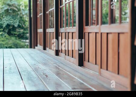Vecchia camera giapponese, tradizionale machiya casa giapponese o ristorante ryokan, casa da tè Foto Stock