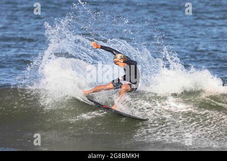 Chiba, Giappone. 18 luglio 2021. Kanoa Igarashi (JPN), 18 luglio 2021 - Surf : prima dei Giochi olimpici di Tokyo 2020 alla spiaggia di Tsurigasaki Surfing a Chiba, Giappone. Credit: KONDO/AFLO/Alamy Live News Foto Stock