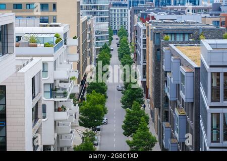 Amburgo, Germania - Hafenity, edifici residenziali moderni. Foto Stock