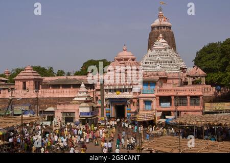 Folle fuori del tempio sacro Jagannath Hindu. XII secolo d.C. Foto Stock