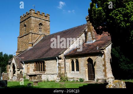 Chiesa di San Pietro e San Paolo`s, Butlers Marston, Warwickshire, Inghilterra, Regno Unito Foto Stock