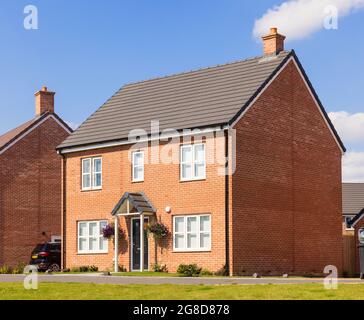 Staccata nuova costruzione casa nel nuovo Stortford Fields Housing sviluppo. Bishop's Stortford, Hertfordshire. REGNO UNITO Foto Stock