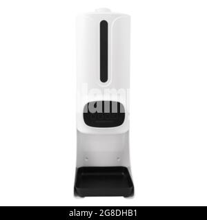 Dispenser automatico di alcol con sensore di temperatura corporea e schermo per la visualizzazione della temperatura isolato su uno sfondo bianco vista frontale. Foto Stock