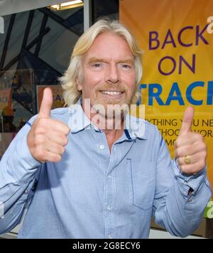 11 luglio 2021 - Richard Branson diventa il primo miliardario a volare nello spazio sulla sua propria imbarcazione Virgin Galactic. File Foto: TIFF 2008, Toronto, Ontario, Canada. (Immagine di credito: © Brent Perniac/AdMedia tramite ZUMA Press Wire) Foto Stock