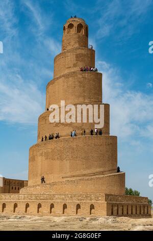 Minareto a spirale della Grande Moschea di Samarra, Patrimonio dell'Umanità dell'UNESCO, Samarra, Iraq, Medio Oriente Foto Stock