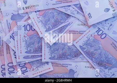 100 pesos argentini. Denaro argentino Foto Stock