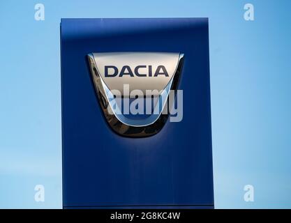 Bamberg, Germania. 15 novembre 2018. Dacia ist ein zu Renault gehörender rumänischer Automobilhersteller. (Foto di Alexander Pohl/Sipa USA) Credit: Sipa USA/Alamy Live News Foto Stock