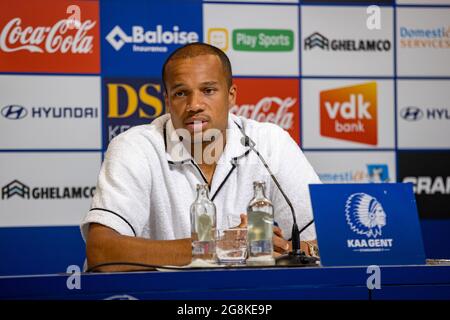 Il Vadis Odjidja-Ofoe di Gent ha ritratto durante una conferenza stampa della squadra di calcio della prima divisione della Jupiler Pro League KAA Gent prima del secondo round di qu Foto Stock