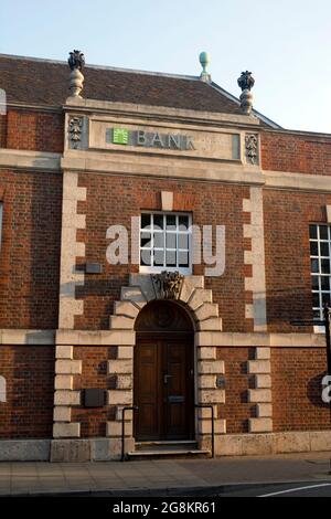 Ex edificio della banca NatWest in High Street, Warwick, Warwickshire, Inghilterra, Regno Unito Foto Stock