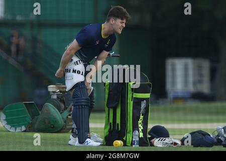 BECKENHAM, REGNO UNITO. 21 LUGLIO. Liam Trevaskis di Durham si è piazzato durante la sessione di allenamento e reti di Durham prima della Royal London Cup match con Kent al County Ground di Beckenham mercoledì 21 luglio 2021. (Credit: Will Matthews | MI News) Credit: MI News & Sport /Alamy Live News Foto Stock