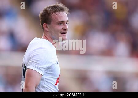 21 luglio 2021; JobServe Community Stadium Colchester, Essex, Inghilterra; Pre Season friendly Football, Colchester United contro Tottenham Hotspur; Oliver Skipp di Tottenham Hotspur Foto Stock