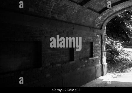 Tunnel in Central Park, New York. Fotografia in bianco e nero. Foto Stock