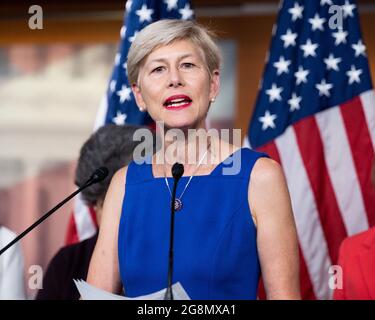 Washington, USA 21 luglio 2021. 21 luglio 2021 - Washington, DC, Stati Uniti: Rappresentante degli Stati Uniti Deborah Ross (D-NC) che parla ad una conferenza stampa sull'introduzione del Medicaid Saves Lives Act. (Foto di Michael Brochstein/Sipa USA) Credit: Sipa USA/Alamy Live News Foto Stock