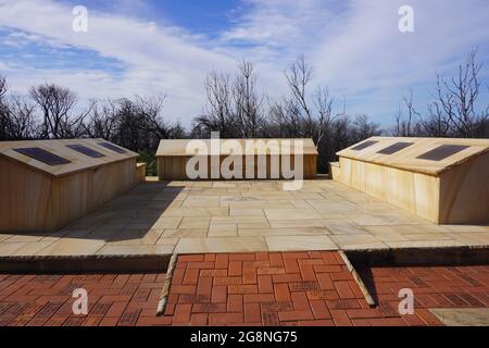 Monumento commemorativo del secondo dopoguerra al North Head Sanctuary, Sydney Foto Stock