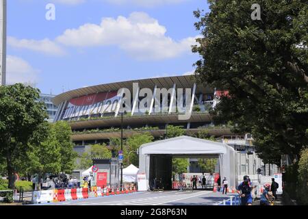 Lo Stadio Nazionale, sede principale dei Giochi Olimpici di Tokyo 2020. La cerimonia di apertura si tiene lì il 23 luglio 2021. Tokyo, Giappone. 22. Foto Stock