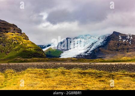 Primo piano di un dito del ghiacciaio Svinafellsjokull a Skaftafell, Islanda Foto Stock