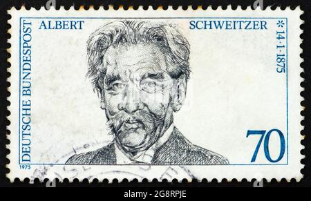 GERMANIA - CIRCA 1975: Un francobollo stampato in Germania mostra il Dr. Albert Schweitzer, missionario medico, fondatore dell'ospedale Albert Schweitzer di Lam Foto Stock