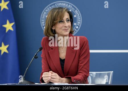 Roma, Italia. 22 luglio 2021. Roma 22/07/2021 Sala multifunzionale. Conferenza stampa alla fine del Consiglio dei Ministri Credit: Agenzia fotografica indipendente/Alamy Live News Foto Stock