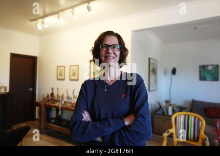 Campinas, Brasile. 22 luglio 2021. Nella foto, l'ex giocatore di pallavolo vera mossa, che vedrà suo figlio Bruninho come portabandiera all'apertura delle Olimpiadi di Tokyo, Giappone questo venerdì (23). Credit: Leandro Ferreira/FotoArena/Alamy Live News Foto Stock