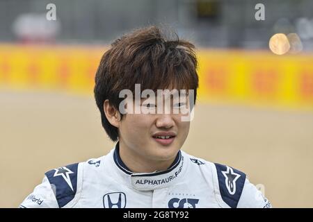 TSUNODA Yuki (jap), Scuderia AlphaTauri Honda AT02, ritratto durante la Sprint Race of Formula 1 Pirelli Gran Premio di Gran Bretagna 2021, decimo appuntamento del Campionato Mondiale FIA Formula 1 2021 dal 16 al 18 luglio 2021 sul circuito di Silverstone, a Silverstone, Regno Unito - Foto DPPI Foto Stock