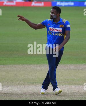 Colombo, Sri Lanka. 23 luglio 2021. Sri lanka's Dushmantha Chameera in azione durante il terzo incontro internazionale di cricket di un giorno (ODI) tra Sri Lanka e India allo stadio R.Premadasa di Colombo il 23 luglio 2021 (Credit Image: © Pradeep Dambarage/ZUMA Press Wire) Credit: ZUMA Press, Inc./Alamy Live News Foto Stock